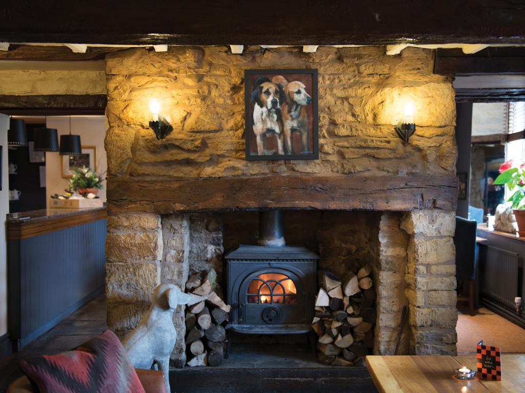 Long Compton The Red Lion Inn מראה חיצוני תמונה