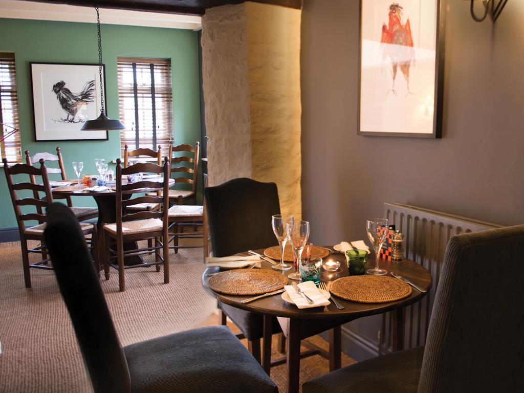 Long Compton The Red Lion Inn מראה חיצוני תמונה